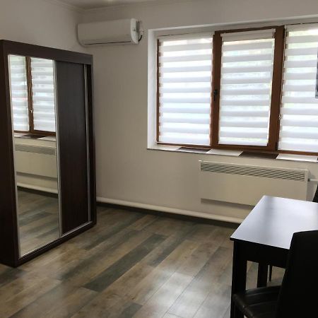 Appartamento Garso1 4You Piteşti Esterno foto