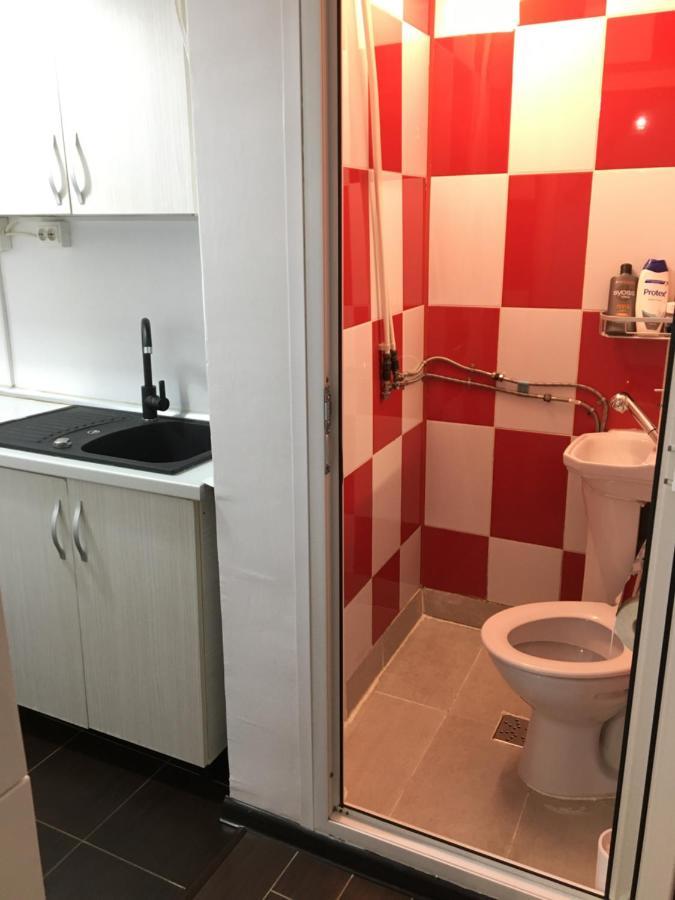 Appartamento Garso1 4You Piteşti Esterno foto